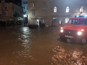 44707121_2009577365786006_8338587457956085760_n